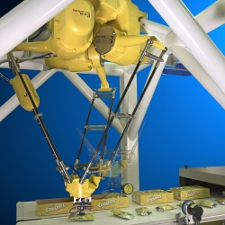 Fanuc - Robot Bốc Bánh